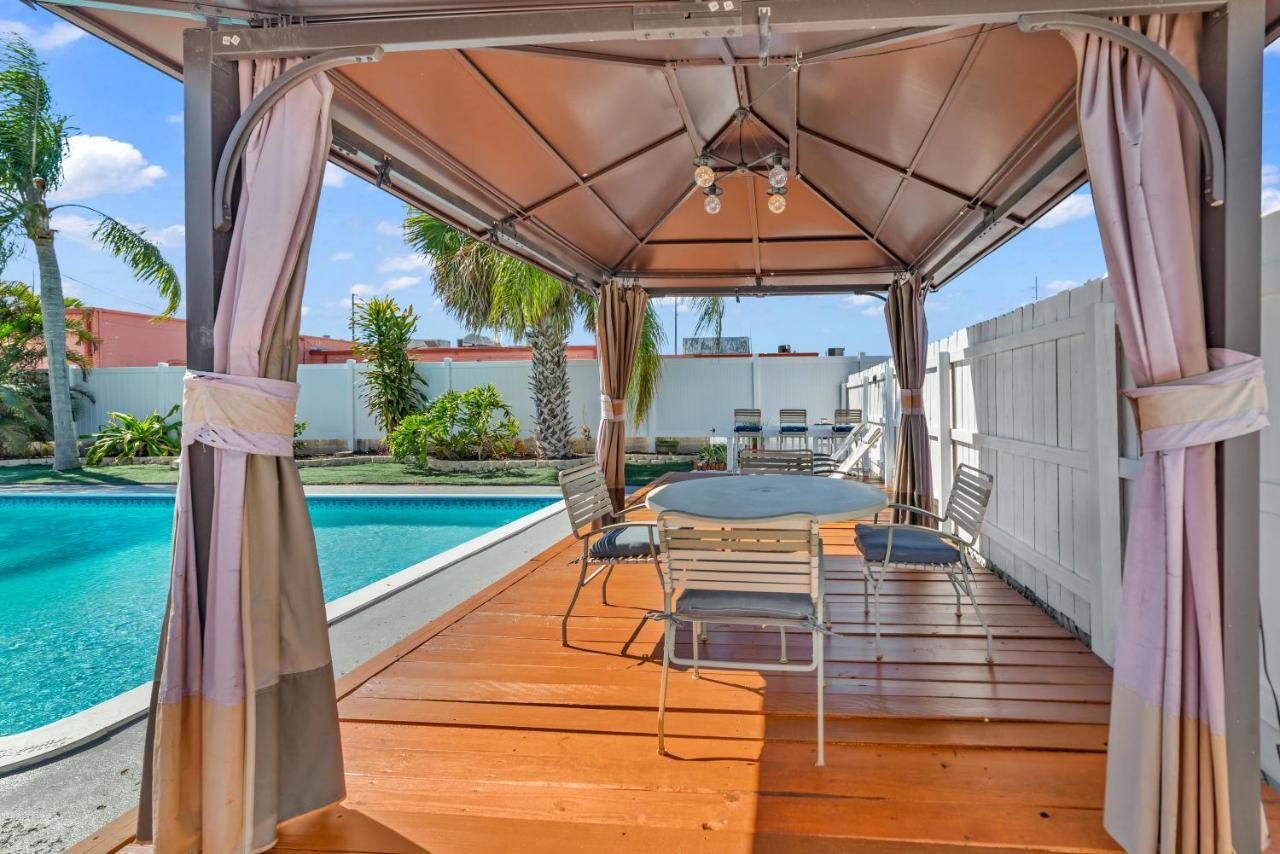 The Blue Villa - Luxury Clearwater By Bluebellaestate Largo Buitenkant foto