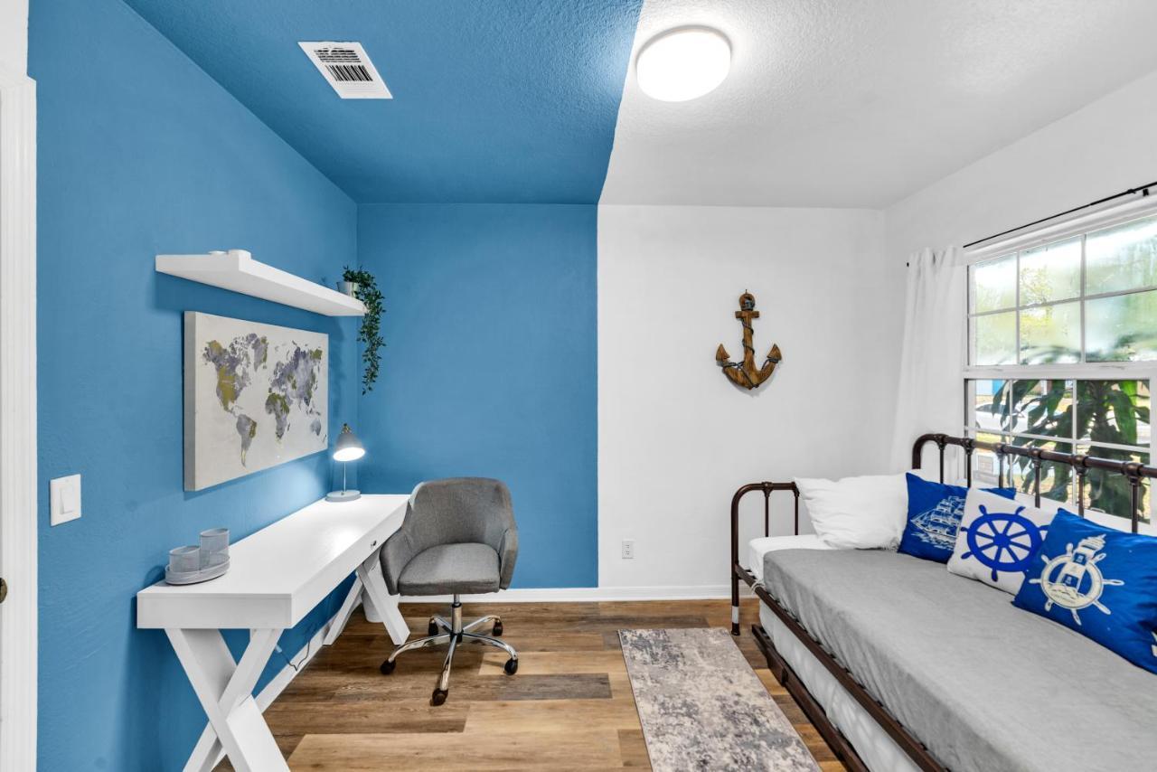 The Blue Villa - Luxury Clearwater By Bluebellaestate Largo Buitenkant foto